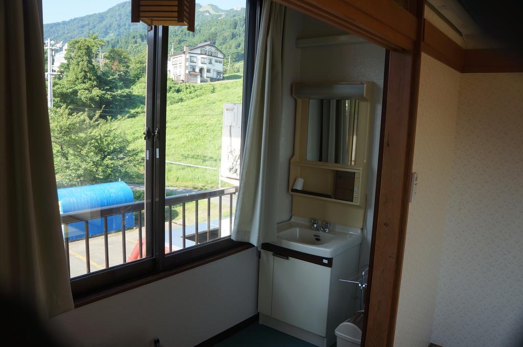 Hotel New Fukudaya Minamiuonuma Exterior photo